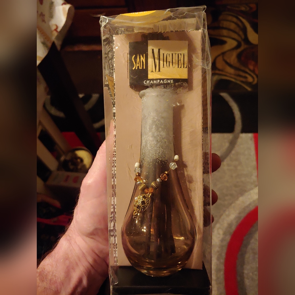 Vintage Empress Coral Reed Diffuser "San Miguel"